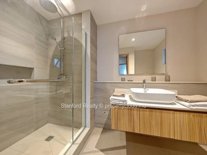 Verdant Garden Residence – 3 Bedrooms, Moka
