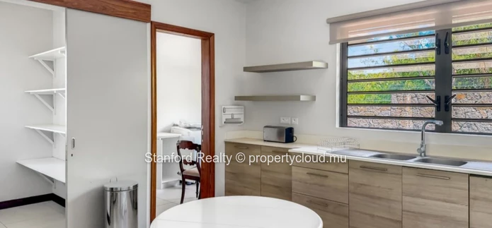 Beachside Villa for Rent - 4 Bedrooms, Grand Gaube, North