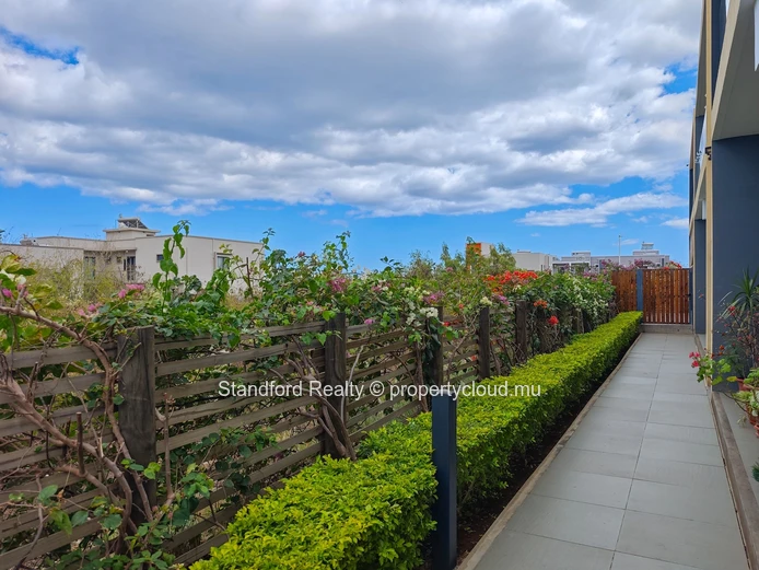 Apartment for Rent – 2 Bedrooms, Flic en Flac, West