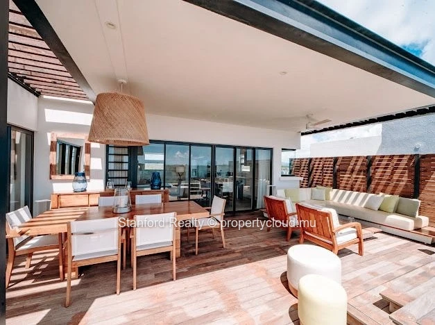 Penthouse for Rent - 4 Bedrooms, Sea View, St Antoine, North