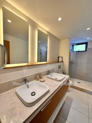 Penthouse for Sale – 3 Bedrooms, Mont Choisy Le Golf, North