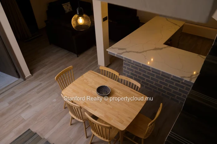 Twin Modern Duplexes for Rent - Flic en Flac, West 