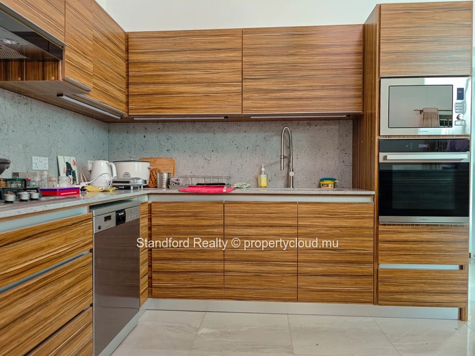 Brand-New 3-Bedroom Villa for Sale – Royal Park, Balaclava, North