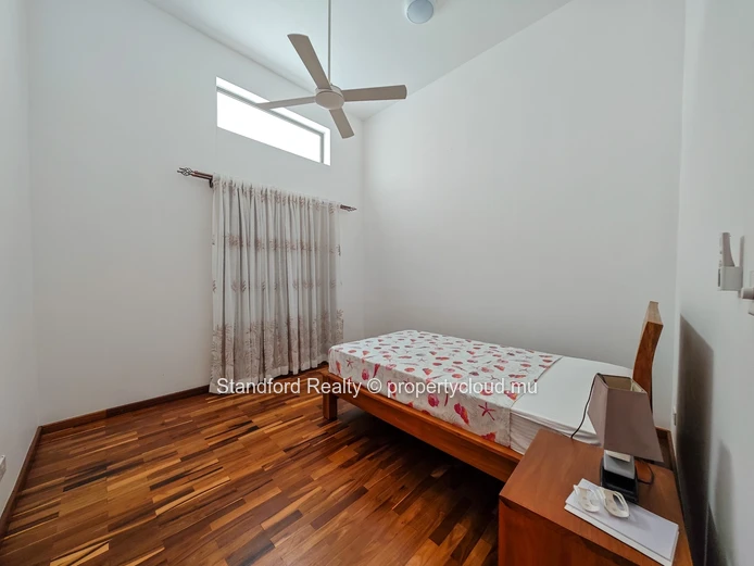 Brand-New 3-Bedroom Villa for Sale – Royal Park, Balaclava, North
