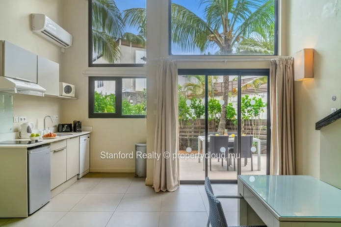 Charming 2-Bedroom Duplex, Trou aux Biches, North