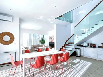 4 Bedroom Villa