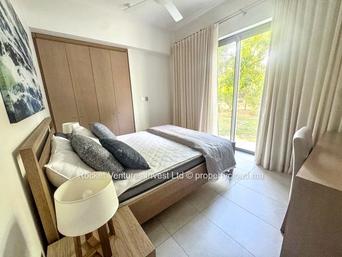 Appartement 3 Chambres + Bureau, Mont Choisy Le Golf