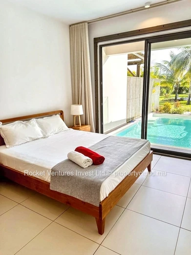 Duplex beachfront 4 bedrooms in Grand Gaube