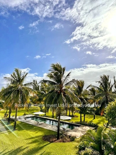 Duplex beachfront 4 bedrooms in Grand Gaube