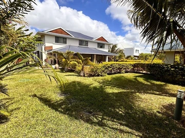 5 Bedroom Villa