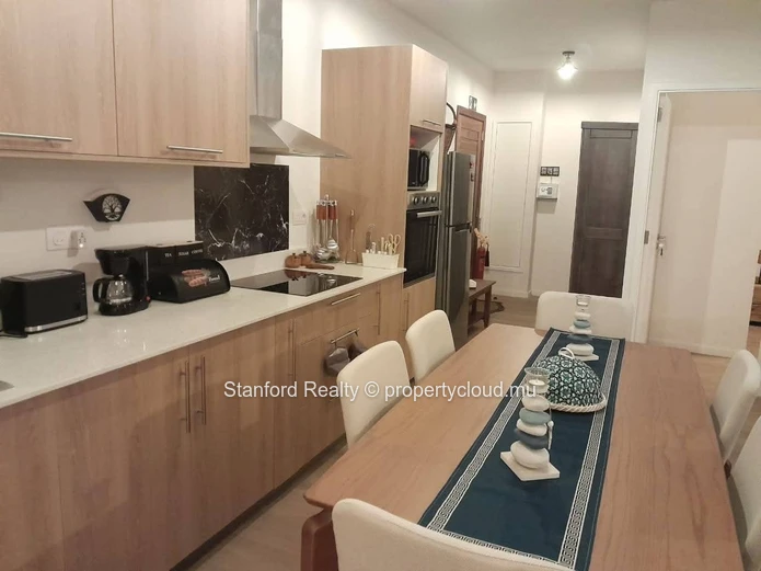 Apartment for Rent - 2 Bedrooms, Cap Tamarin, West